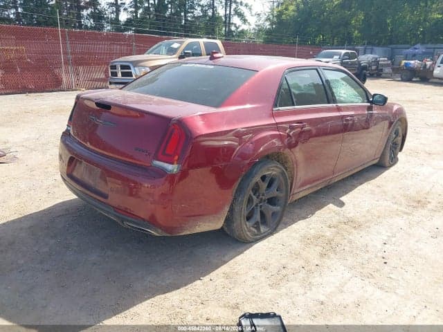 2021 CHRYSLER 300 4