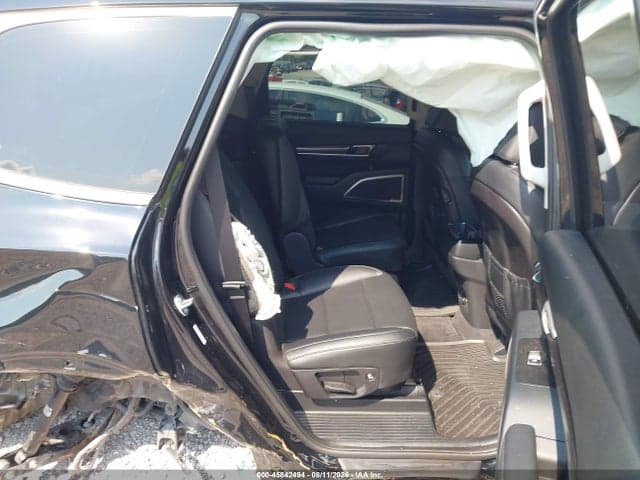 2025 KIA TELLURIDE S 8