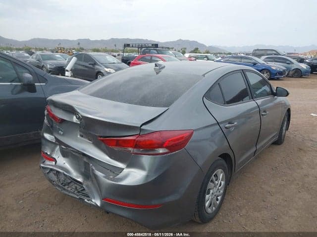 2017 HYUNDAI ELANTRA 4