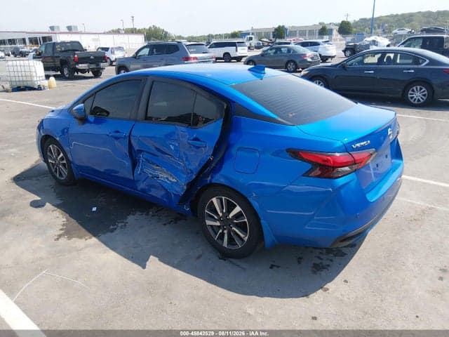 2020 NISSAN VERSA SV XTRONIC CVT 3