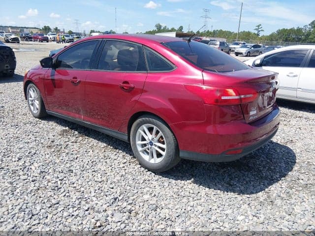 2017 FORD FOCUS SE 3