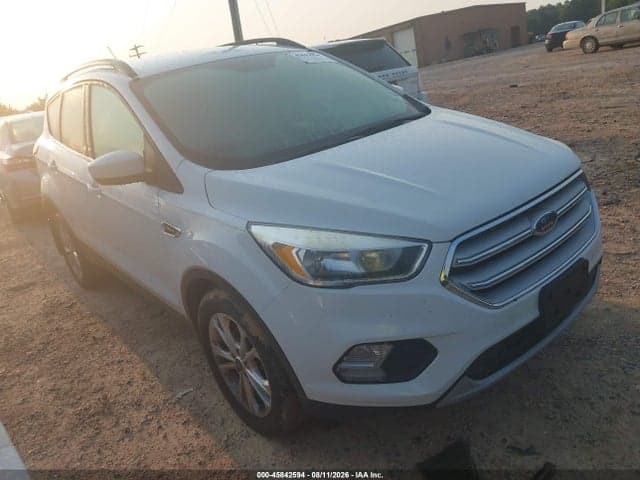 2018 FORD ESCAPE SE 1