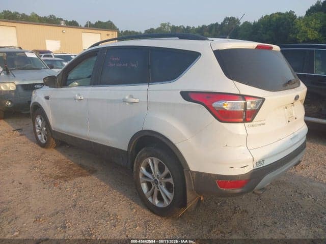 2018 FORD ESCAPE SE 3