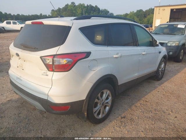 2018 FORD ESCAPE SE 4