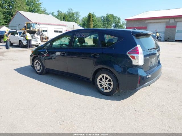 2017 TOYOTA PRIUS V THREE 3