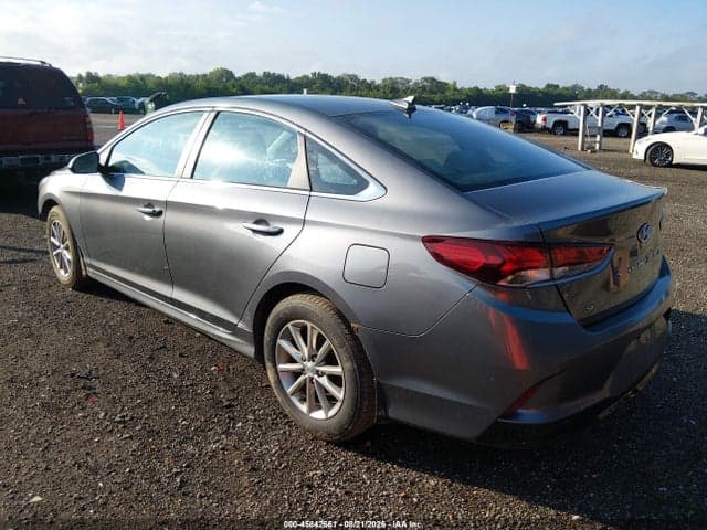 2019 HYUNDAI SONATA SE 3
