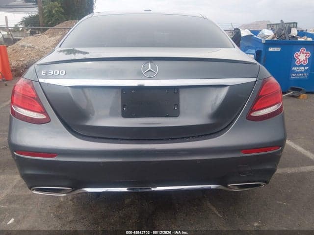 2019 MERCEDES-BENZ E 300 16
