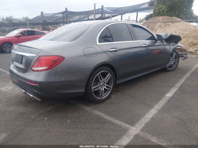 2019 MERCEDES-BENZ E 300 4