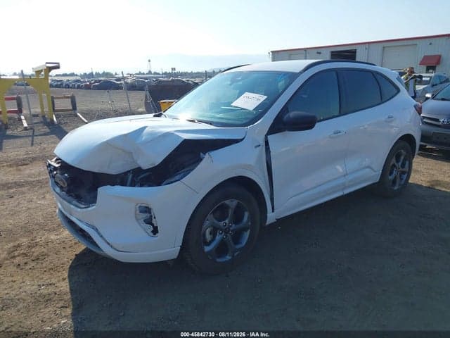 2023 FORD ESCAPE ST-LINE 2
