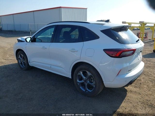 2023 FORD ESCAPE ST-LINE 3