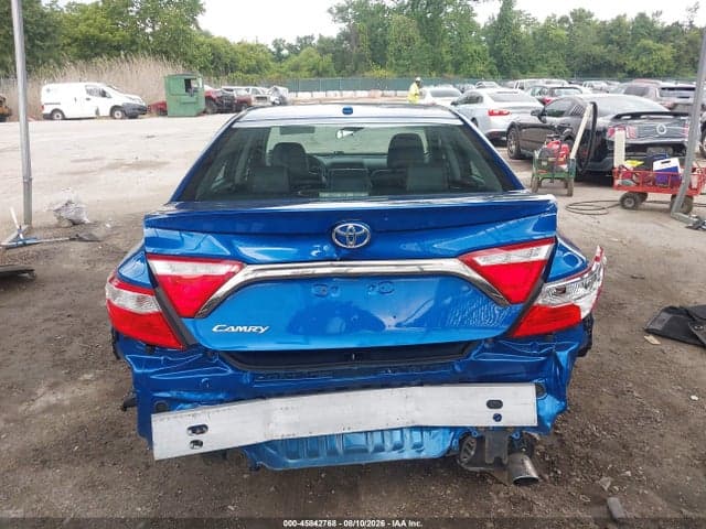2017 TOYOTA CAMRY SE 17
