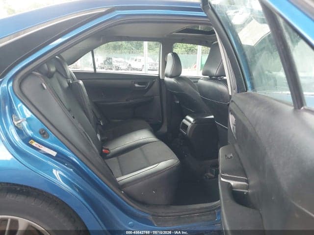 2017 TOYOTA CAMRY SE 8