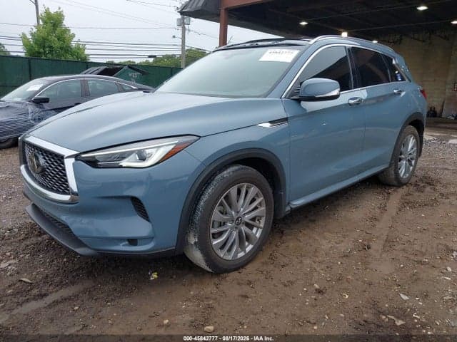 2023 INFINITI QX50 LUXE 2