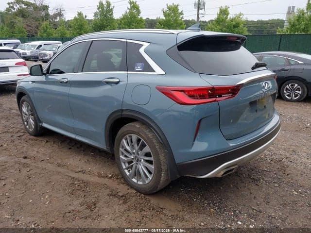 2023 INFINITI QX50 LUXE 3