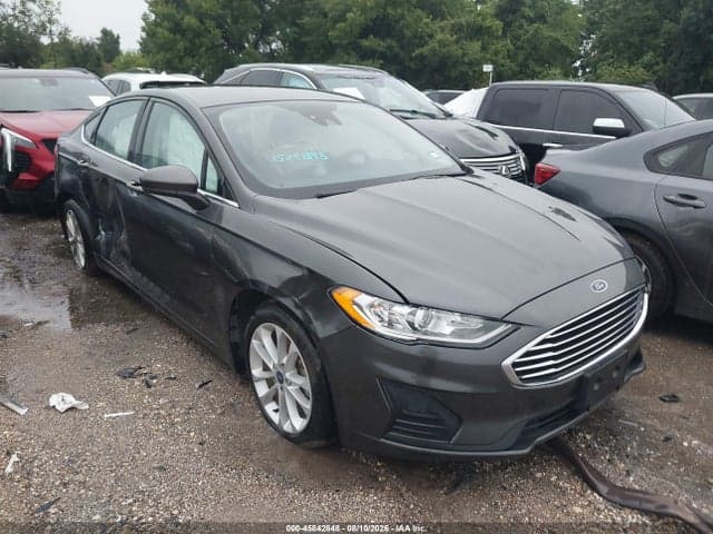 2020 FORD FUSION SE 1