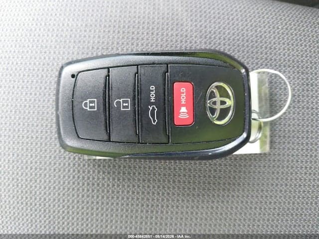 2025 TOYOTA COROLLA LE 11