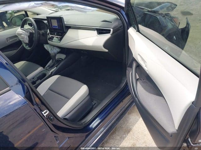 2025 TOYOTA COROLLA LE 5