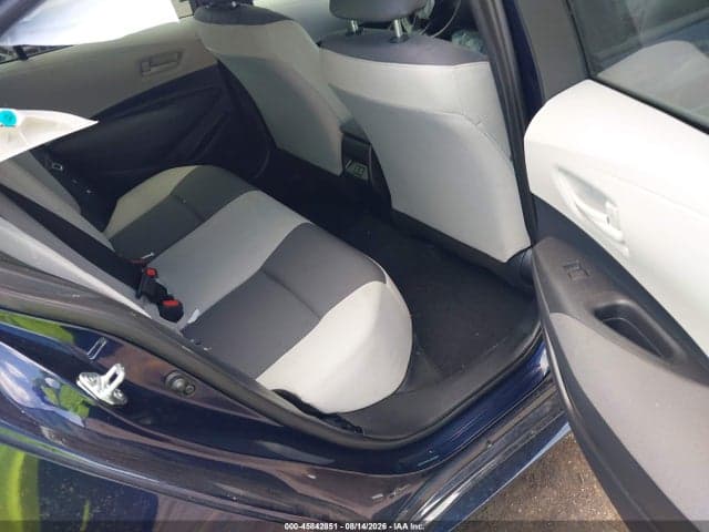 2025 TOYOTA COROLLA LE 8
