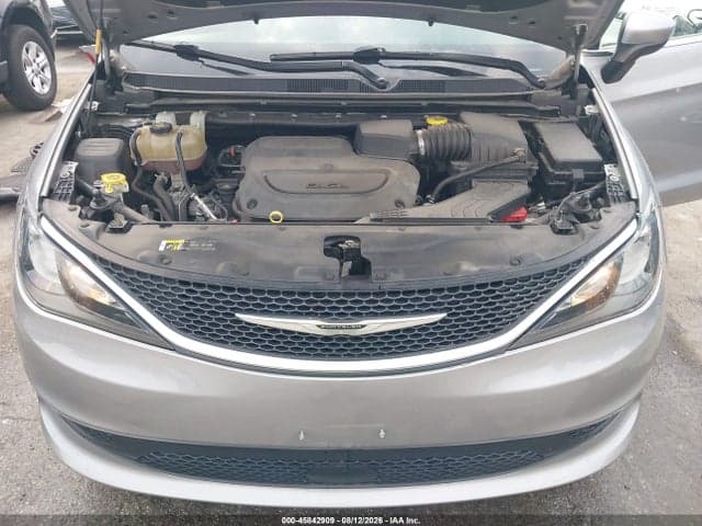 2021 CHRYSLER VOYAGER LXI 10