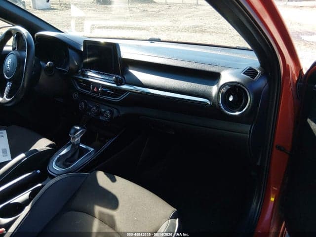 2020 KIA FORTE GT-LINE 5