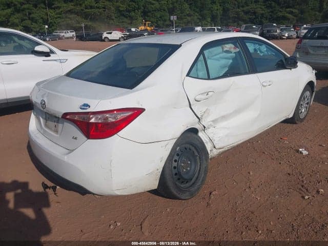 2018 TOYOTA COROLLA LE 4