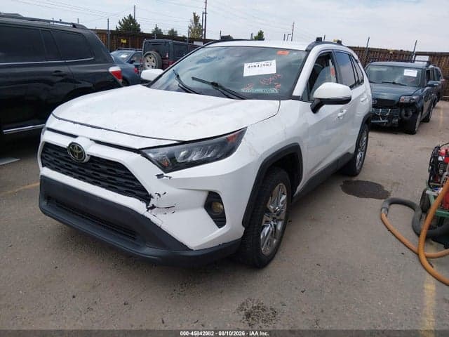 2020 TOYOTA RAV4 XLE PREMIUM 2
