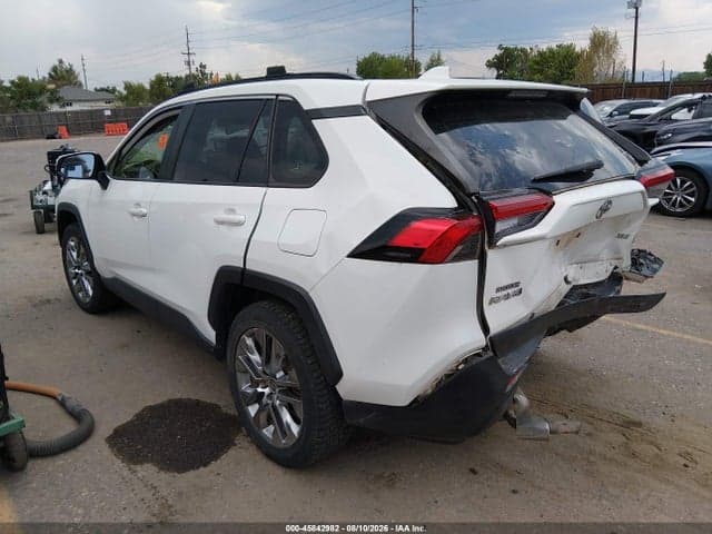 2020 TOYOTA RAV4 XLE PREMIUM 3