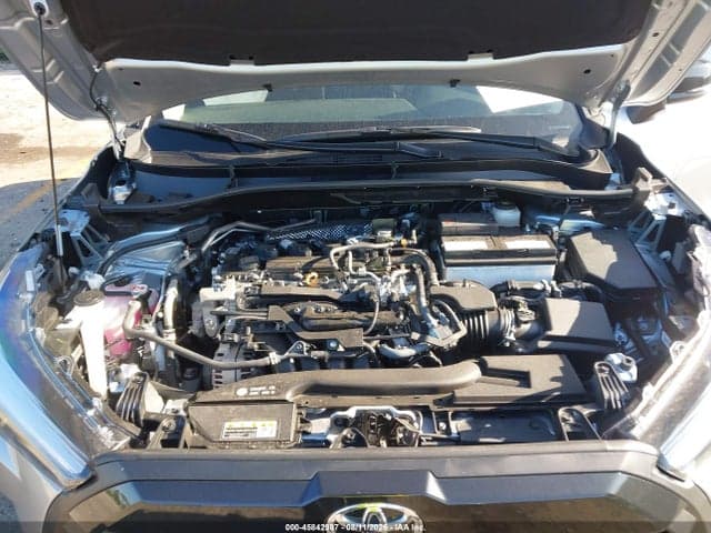 2026 TOYOTA COROLLA CROSS XLE 10