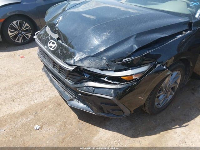 2024 HYUNDAI ELANTRA SEL 6