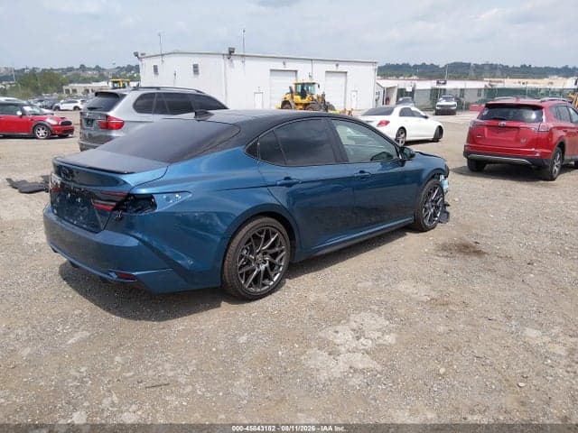 2026 TOYOTA CAMRY XSE 4