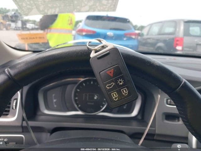 2017 VOLVO S60 INSCRIPTION T5 11