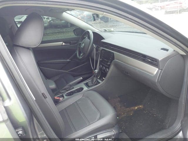 2021 VOLKSWAGEN PASSAT 2.0T SE 5