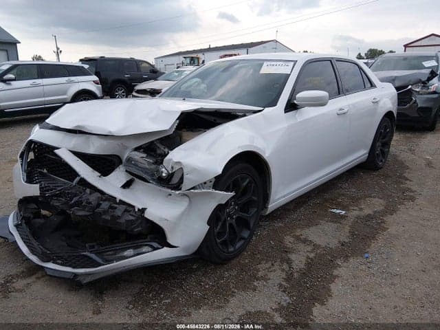 2019 CHRYSLER 300 300S 6