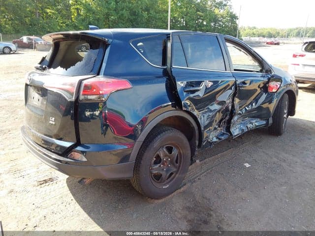 2018 TOYOTA RAV4 LE 4