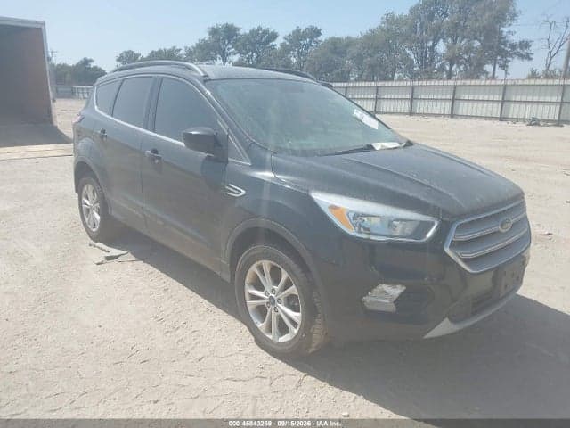 2018 FORD ESCAPE SE 1