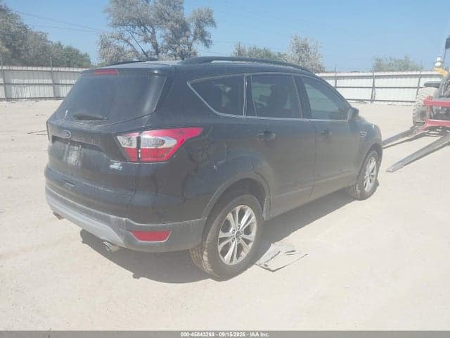 2018 FORD ESCAPE SE 4