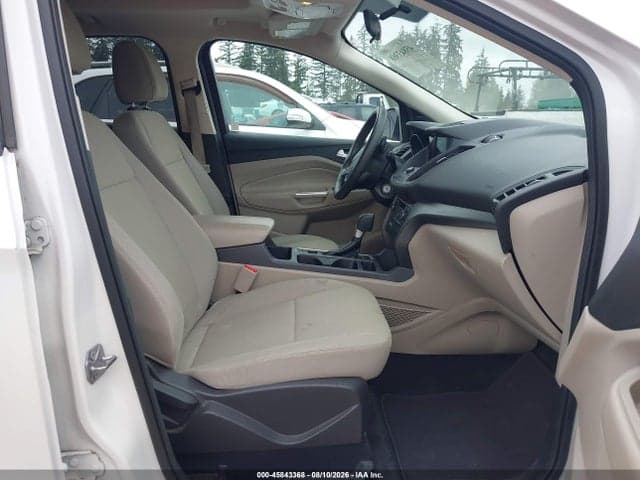 2017 FORD ESCAPE SE 5