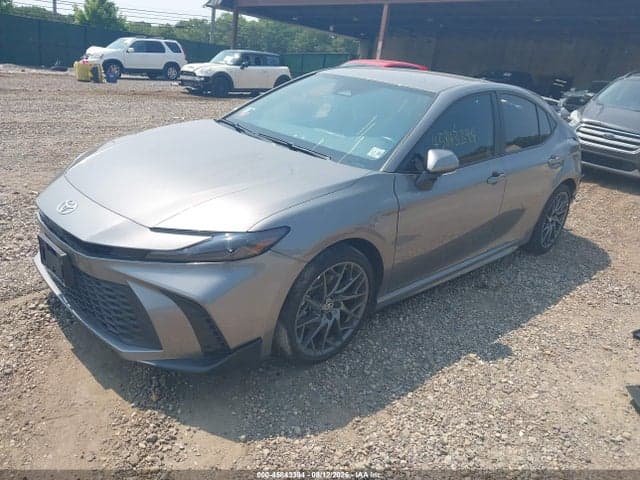 2026 TOYOTA CAMRY SE 2