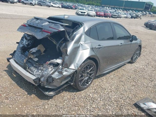 2026 TOYOTA CAMRY SE 4