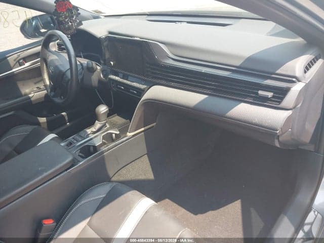 2026 TOYOTA CAMRY SE 5