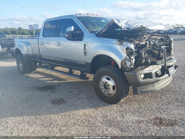 2017 FORD F-350 LARIAT 1