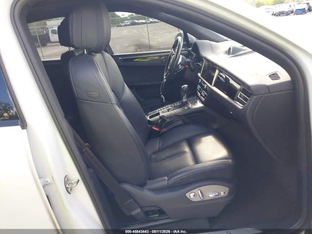 2021 PORSCHE MACAN S 5