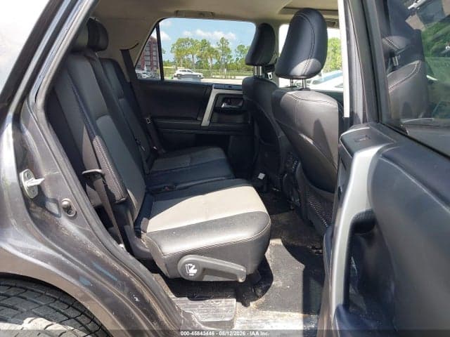 2023 TOYOTA 4RUNNER SR5 PREMIUM 8
