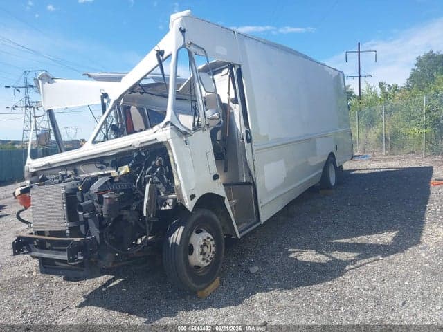 2019 FORD F-59 COMMERCIAL STRIPPED 2