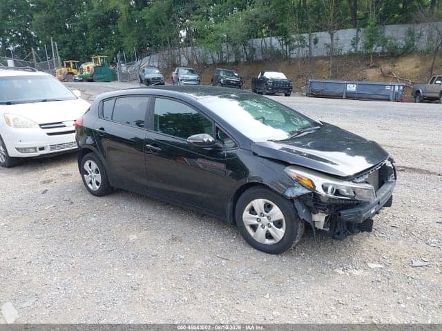 2017 KIA FORTE LX 1