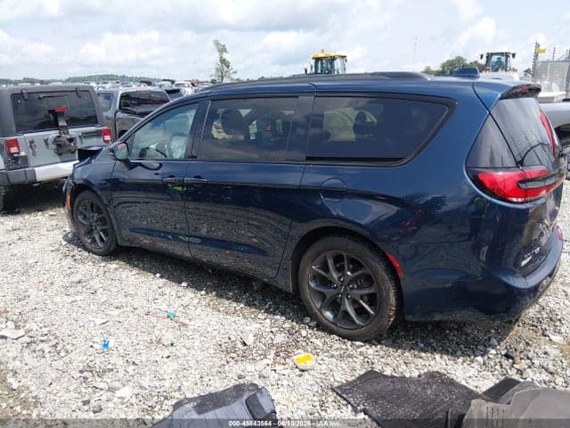 2022 CHRYSLER PACIFICA TOURING L 3
