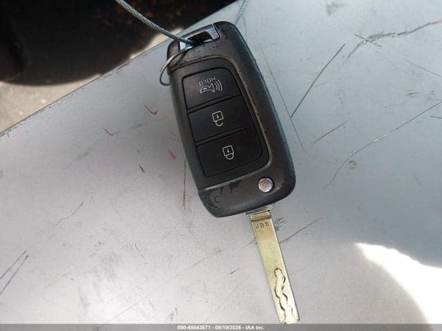 2023 HYUNDAI TUCSON SE 11