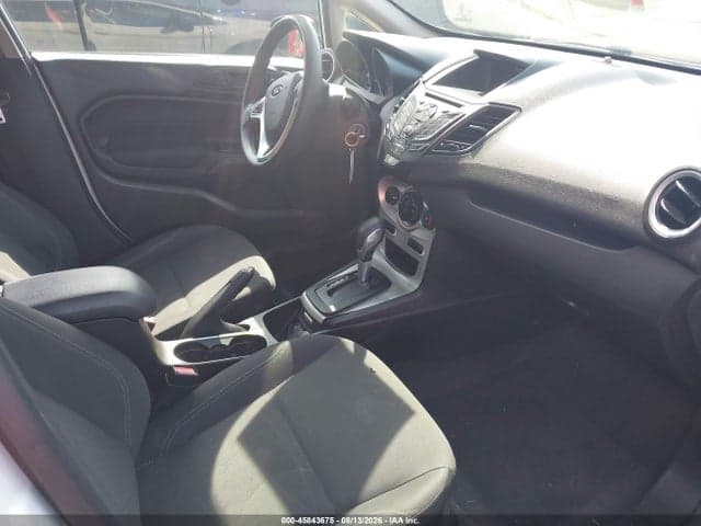 2017 FORD FIESTA SE 5