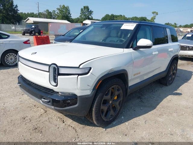 2023 RIVIAN R1S ADVENTURE 2