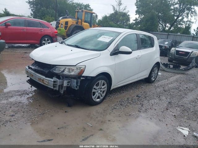 2017 CHEVROLET SONIC LT AUTO 2